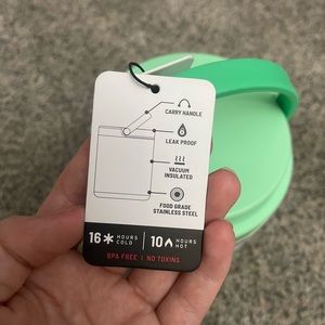 Never used 16hr cold thermos